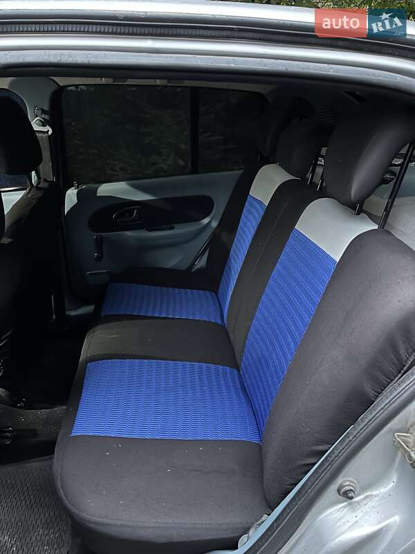 Седан Renault Clio 2006 в Хмельницком