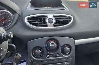 Универсал Renault Clio 2008 в 