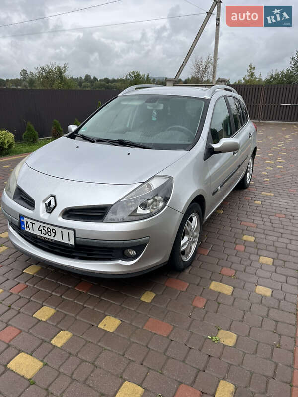 Хэтчбек Renault Clio 2008 в Богородчанах