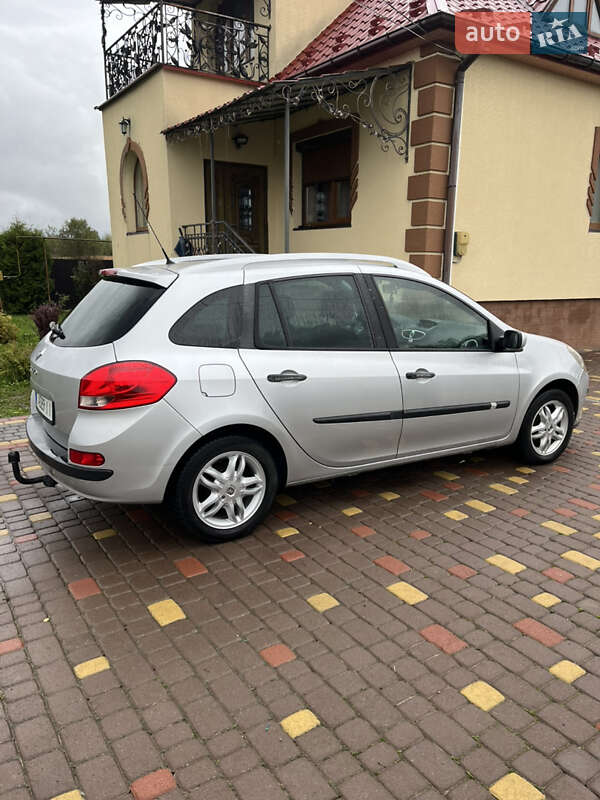 Хэтчбек Renault Clio 2008 в Богородчанах