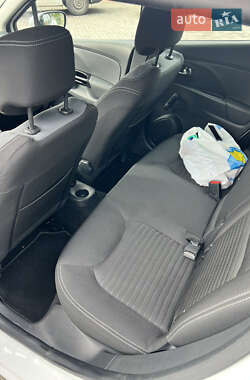 Хэтчбек Renault Clio 2014 в 