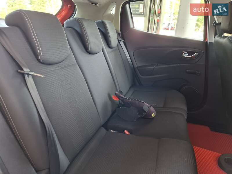 Хэтчбек Renault Clio 2016 в Николаеве