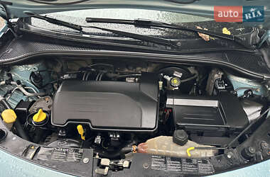 Хэтчбек Renault Clio 2007 в 