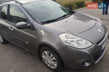Универсал Renault Clio 2010 в Чернигове