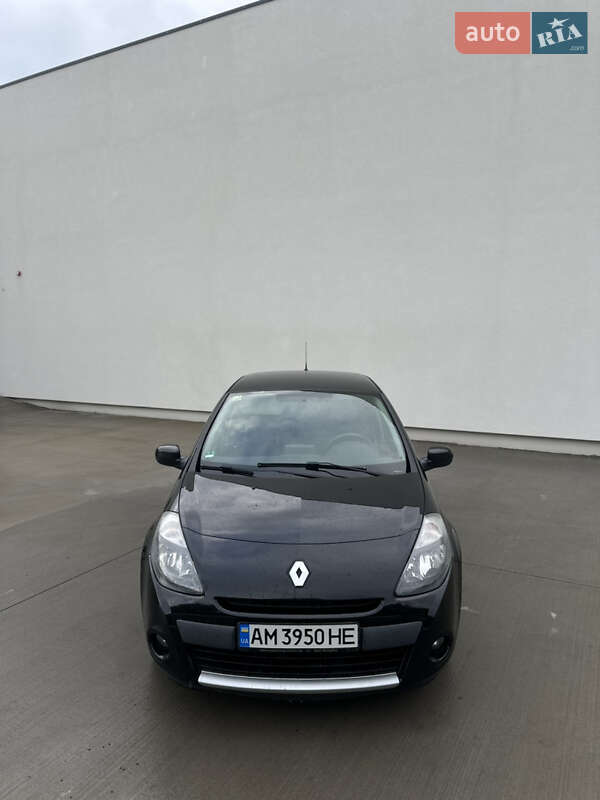 Хетчбек Renault Clio 2012 в Луцьку