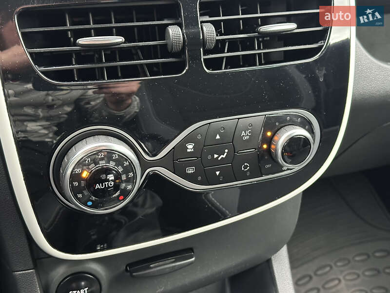 Хэтчбек Renault Clio 2016 в Киеве