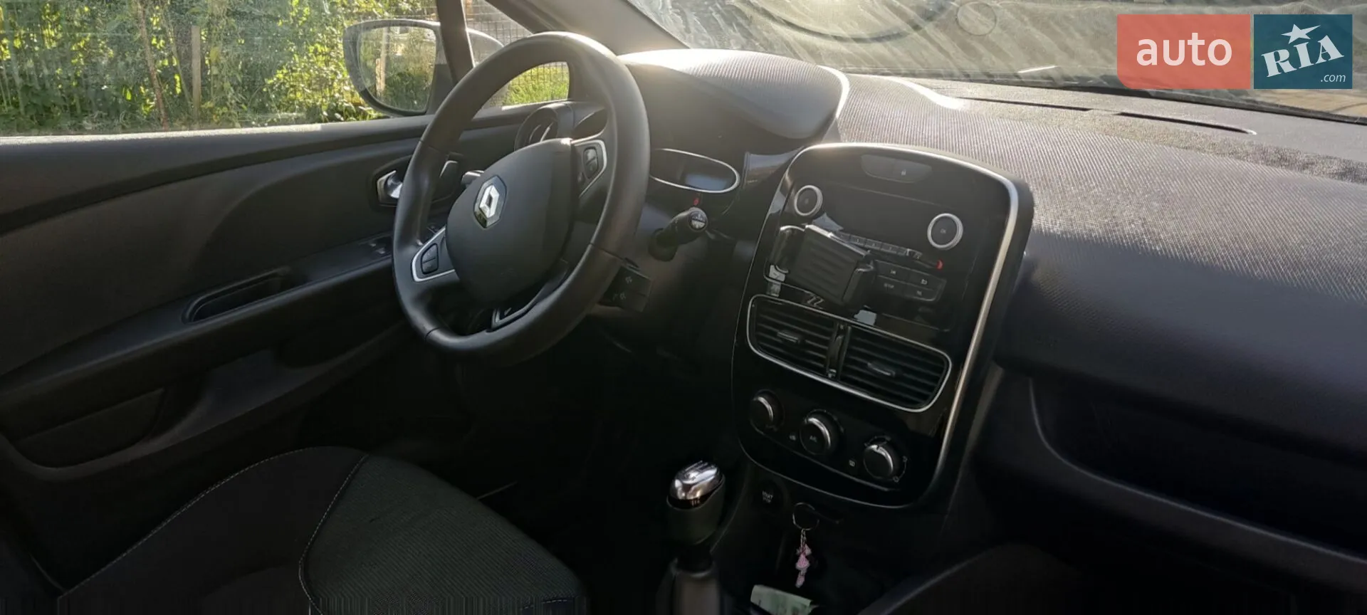 2016 Renault Clio - мініатюра 12