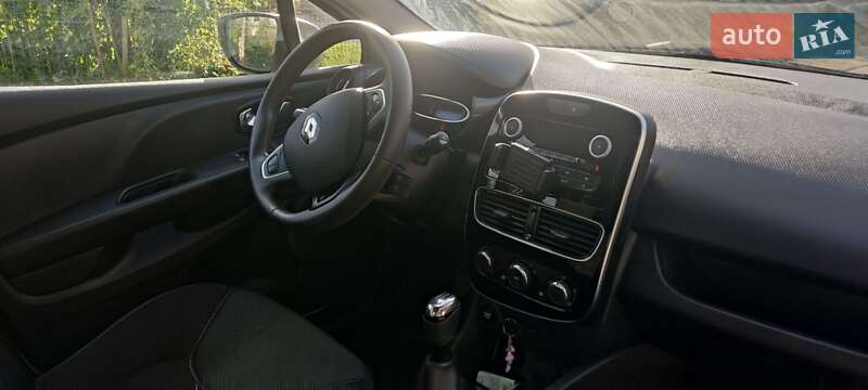Хэтчбек Renault Clio 2016 в Староконстантинове фото 11 Хэтчбек Renault Clio 2016 в Староконстантинове