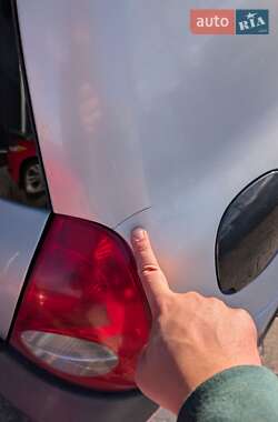 Хэтчбек Renault Clio 2001 в 