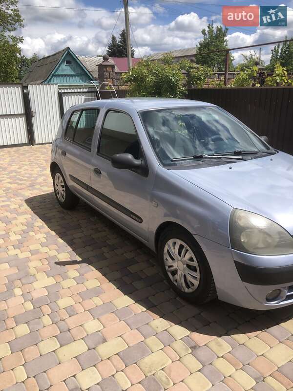 Хэтчбек Renault Clio 2005 в Киеве