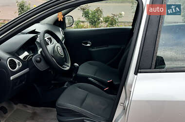 Универсал Renault Clio 2009 в 