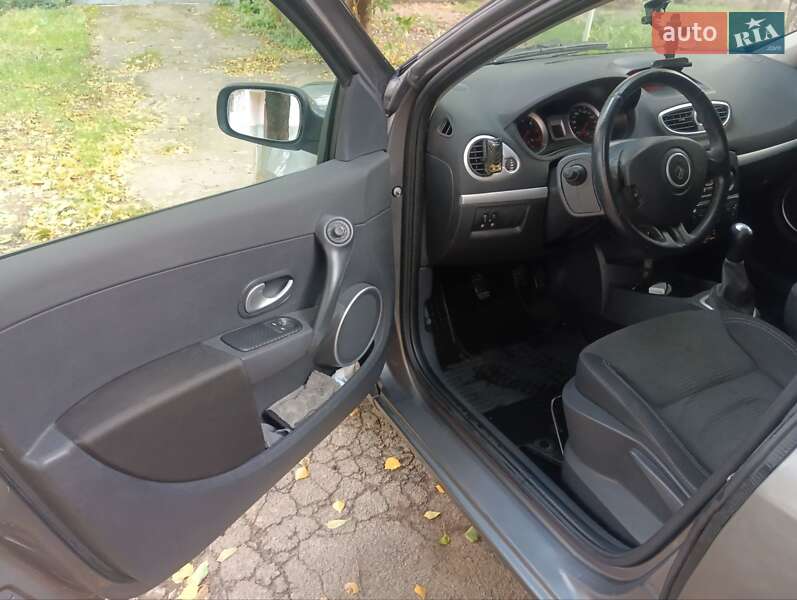 Універсал Renault Clio 2009 в Вінниці фото 30 Універсал Renault Clio 2009 в Вінниці
