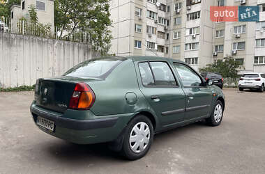 Хетчбек Renault Clio 2006 в 