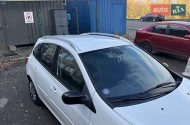 Універсал Renault Clio 2011 в 