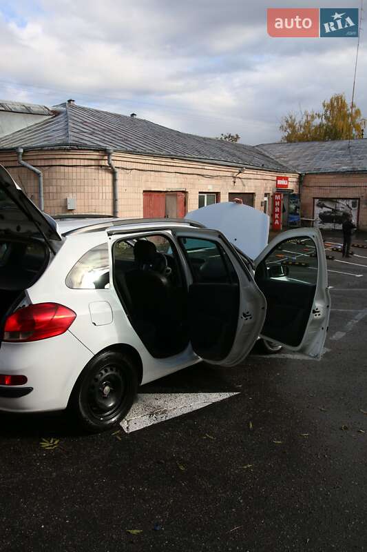 Хетчбек Renault Clio 2009 в Луцьку