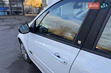 Універсал Renault Clio 2011 в 