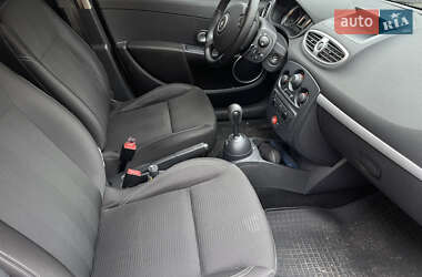 Універсал Renault Clio 2009 в 