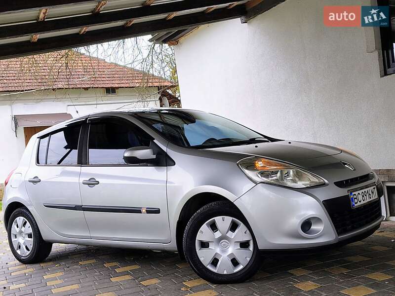 Хэтчбек Renault Clio 2010 в Бориславе
