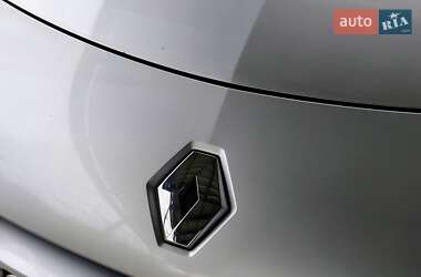 Хетчбек Renault Clio 2010 в 