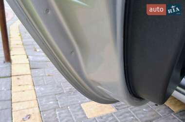 Хетчбек Renault Clio 2010 в 