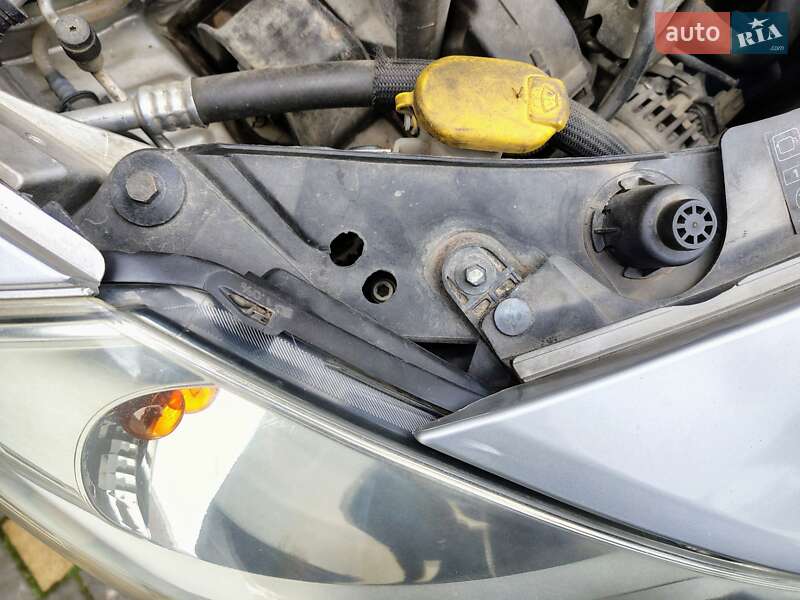 Хэтчбек Renault Clio 2010 в Бориславе