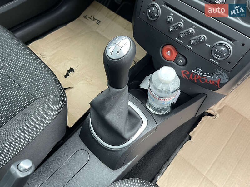 Хэтчбек Renault Clio 2007 в Киеве фото 9 Хэтчбек Renault Clio 2007 в Киеве