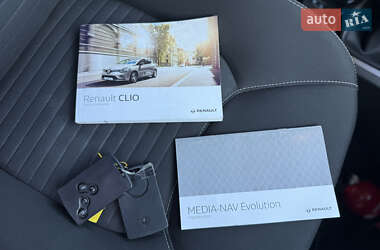 Універсал Renault Clio 2018 в  фото 20 Універсал Renault Clio 2018 в