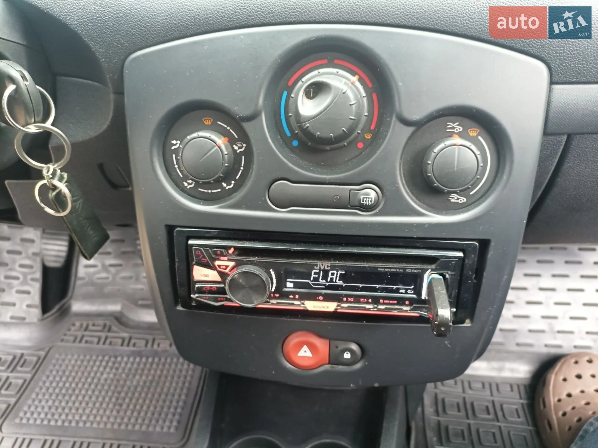 2010 Renault Clio - мініатюра 24