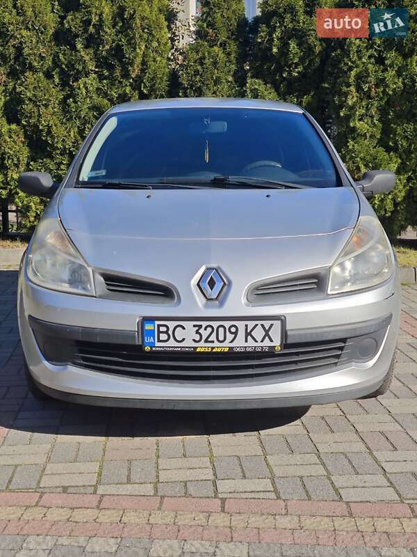Хетчбек Renault Clio 2007 в Стрию фото 5 Хетчбек Renault Clio 2007 в Стрию