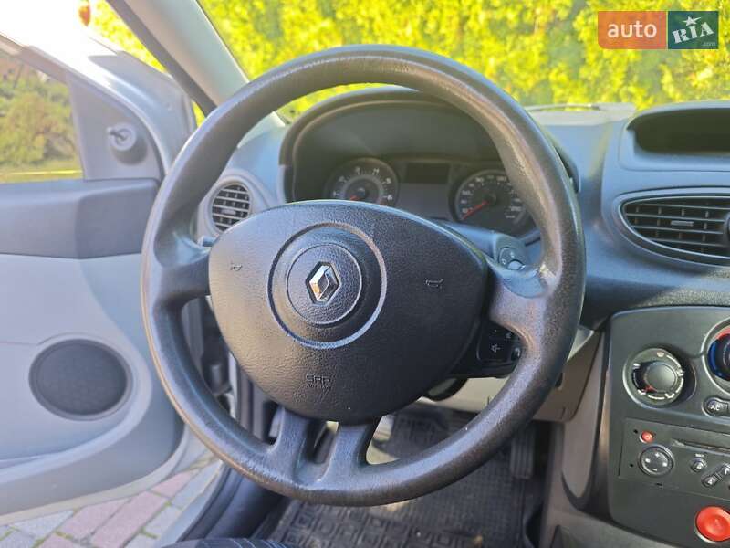 Хетчбек Renault Clio 2007 в Стрию фото 16 Хетчбек Renault Clio 2007 в Стрию