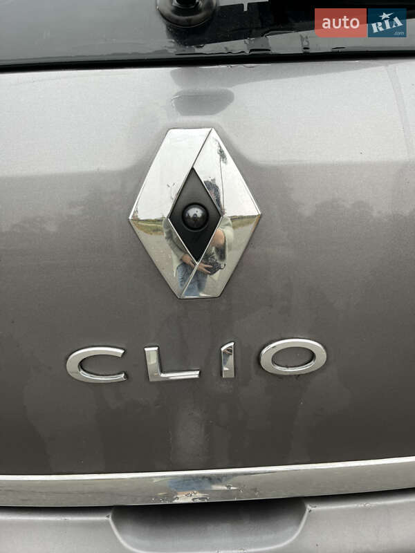 Хэтчбек Renault Clio 2015 в Буче