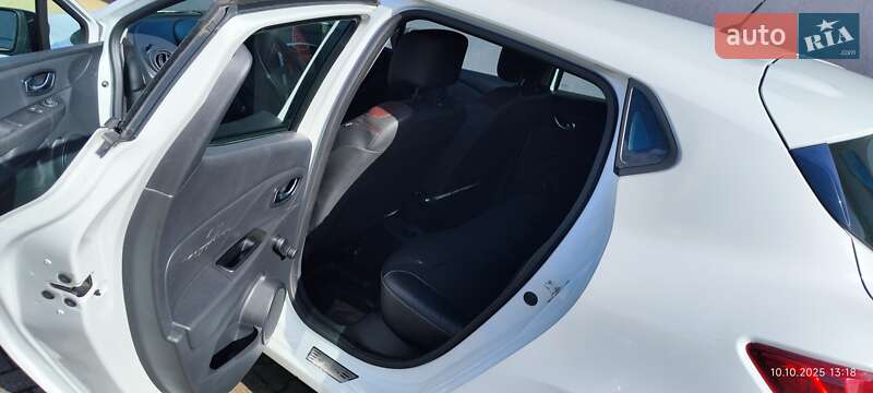 Хетчбек Renault Clio 2015 в Львові