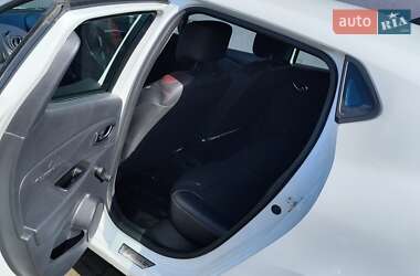 Хэтчбек Renault Clio 2015 в 