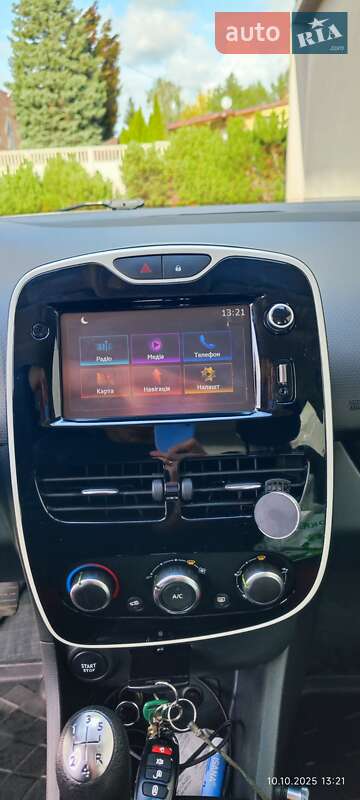 Хетчбек Renault Clio 2015 в Львові