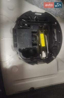 Хэтчбек Renault Clio 2012 в 