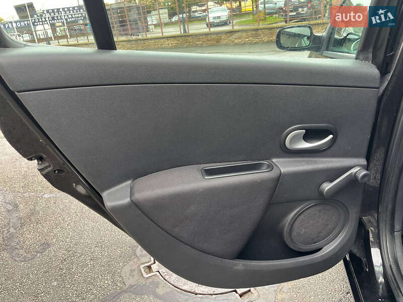 Універсал Renault Clio 2009 в Києві