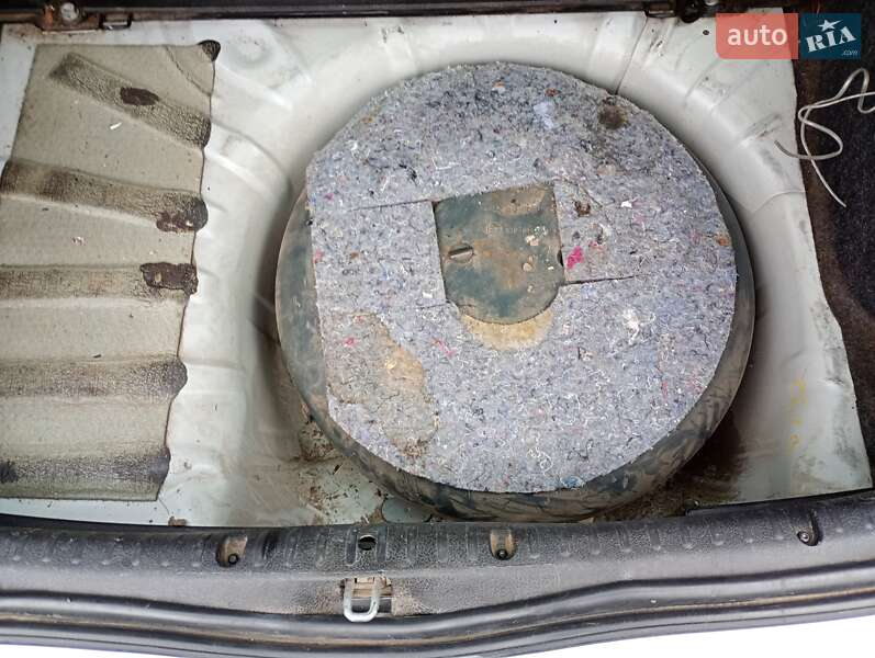 Хетчбек Renault Clio 2011 в Полтаві фото 55 Хетчбек Renault Clio 2011 в Полтаві