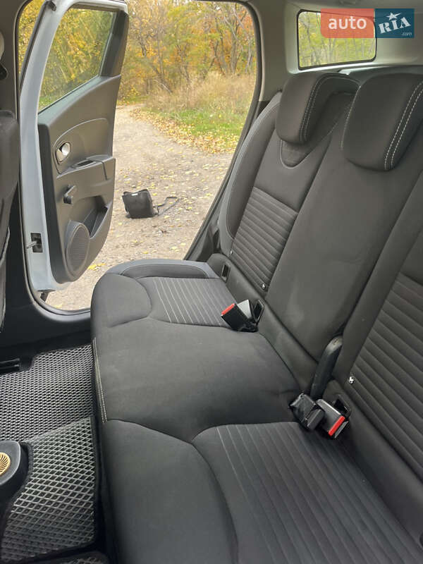 Універсал Renault Clio 2015 в Дніпрі фото 15 Універсал Renault Clio 2015 в Дніпрі