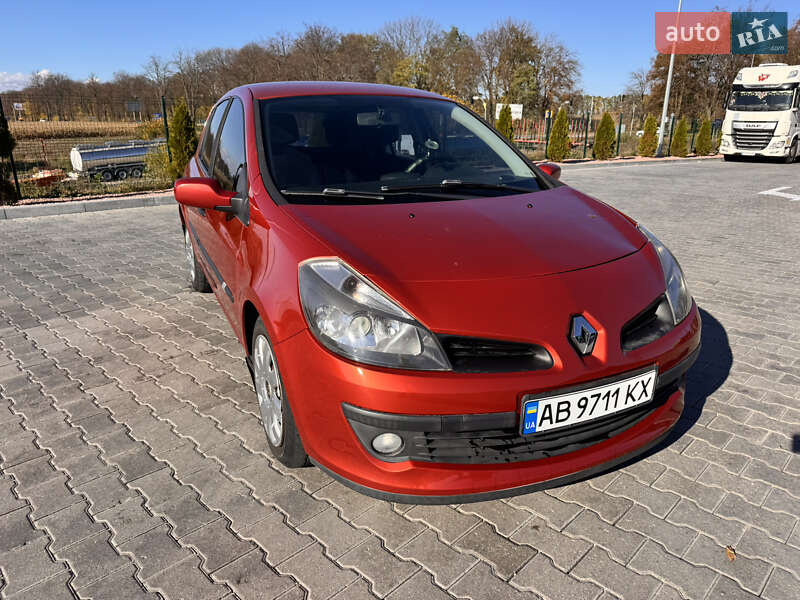 Renault Clio 2007 Renault Clio 2007