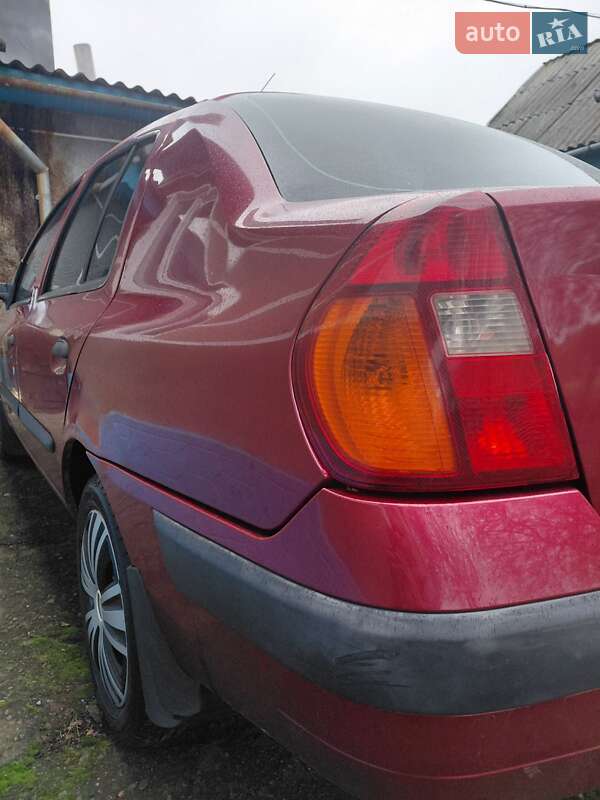 Хетчбек Renault Clio 2002 в Сторожинці