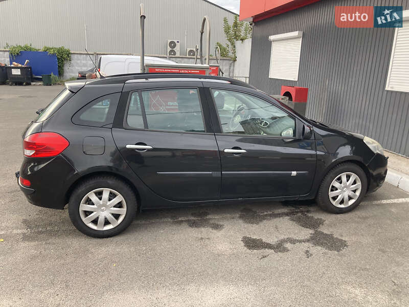 Универсал Renault Clio 2011 в Киеве фото 4 Универсал Renault Clio 2011 в Киеве