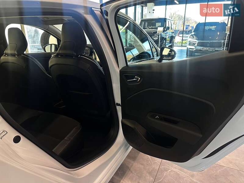 Хэтчбек Renault Clio 2021 в Львове фото 27 Хэтчбек Renault Clio 2021 в Львове