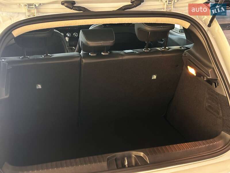 Хэтчбек Renault Clio 2021 в Львове фото 38 Хэтчбек Renault Clio 2021 в Львове