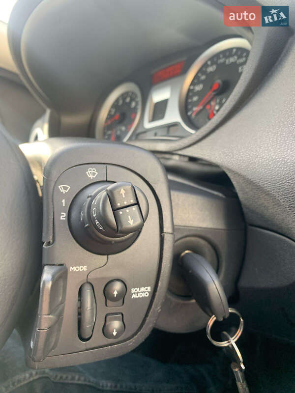 Универсал Renault Clio 2009 в Виннице фото 22 Универсал Renault Clio 2009 в Виннице