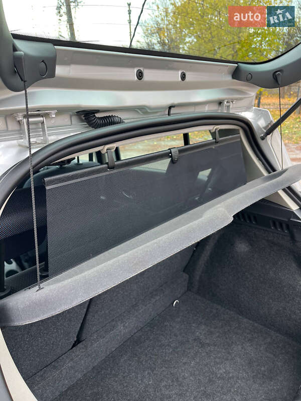 Хетчбек Renault Clio 2006 в Хоролі