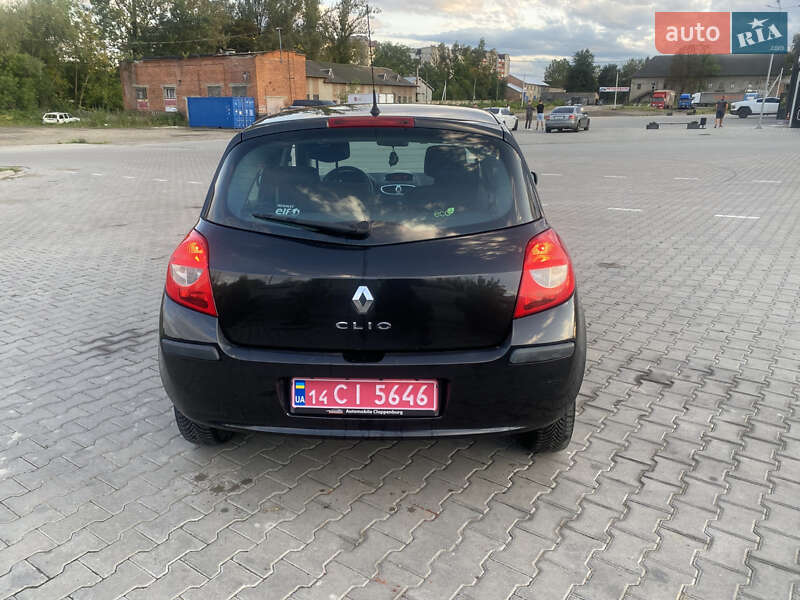 Хетчбек Renault Clio 2008 в Коломиї