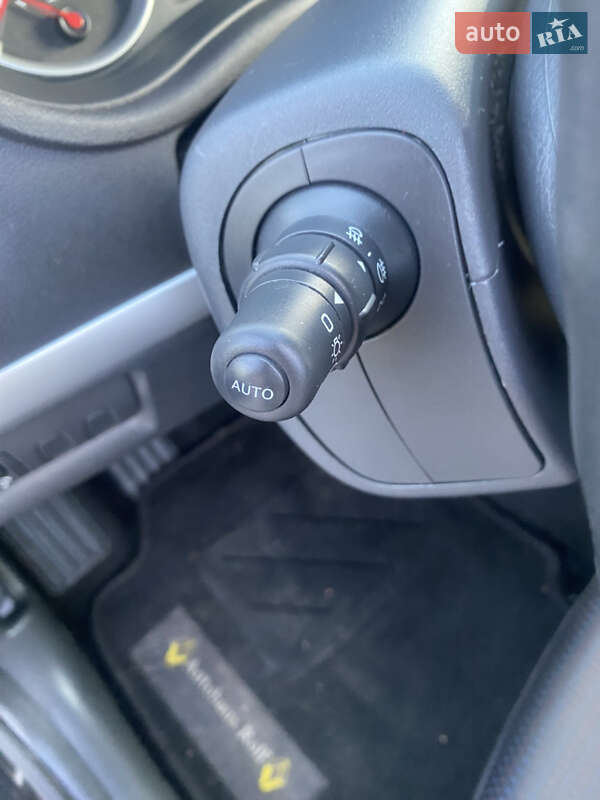 Хетчбек Renault Clio 2008 в Коломиї