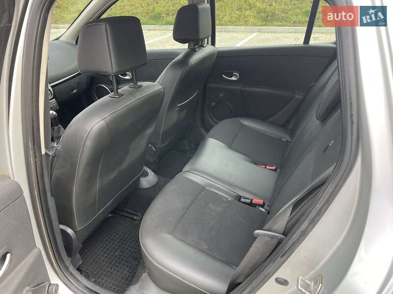 Універсал Renault Clio 2011 в Тернополі фото 19 Універсал Renault Clio 2011 в Тернополі