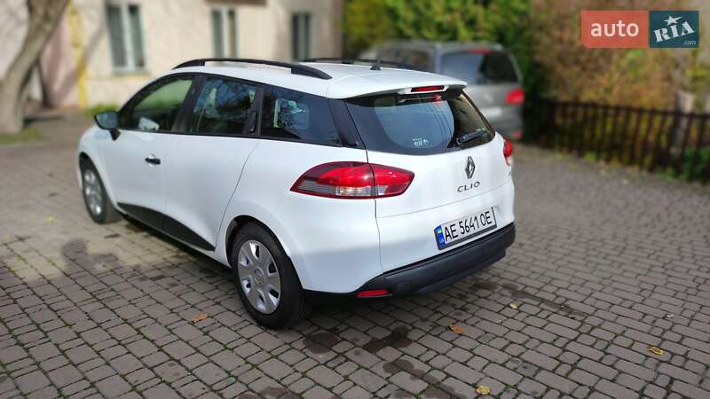 Универсал Renault Clio 2015 в Киеве фото 31 Универсал Renault Clio 2015 в Киеве