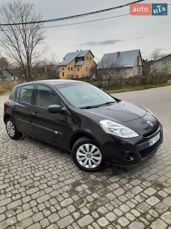 Хэтчбек Renault Clio 2011 в Львове фото 19 Хэтчбек Renault Clio 2011 в Львове